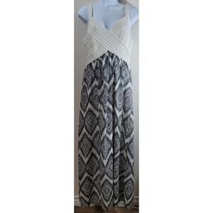 Robbie Bee Crisscross Bodice Sleeveless Maxi Dress 8 Lined Lightweight Flowy